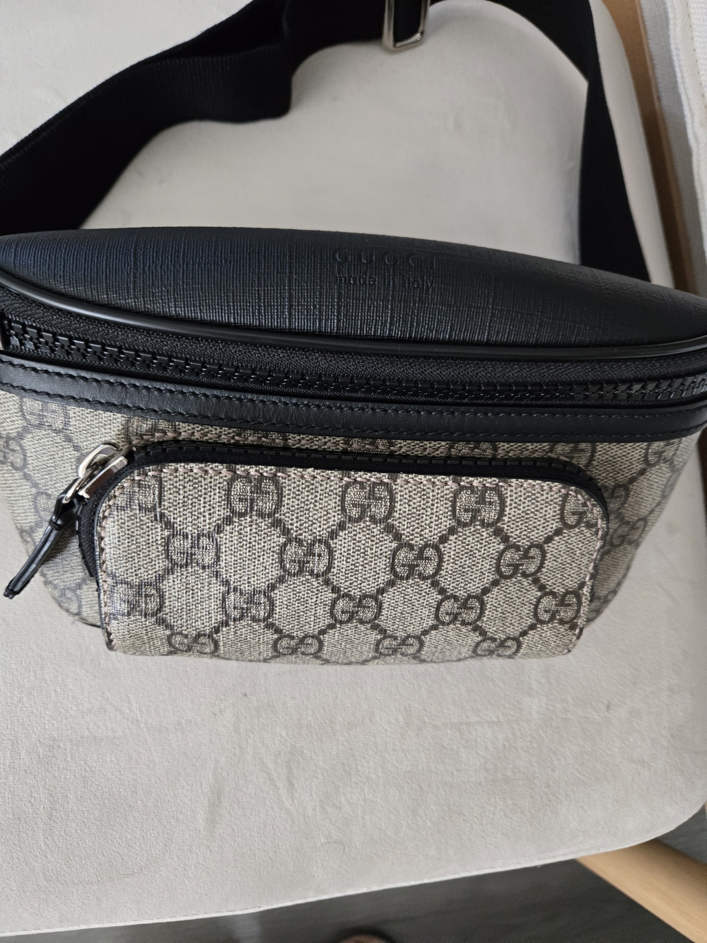 UNISEX - Gucci Beige/Black GG Supreme Canvas Belt Bag